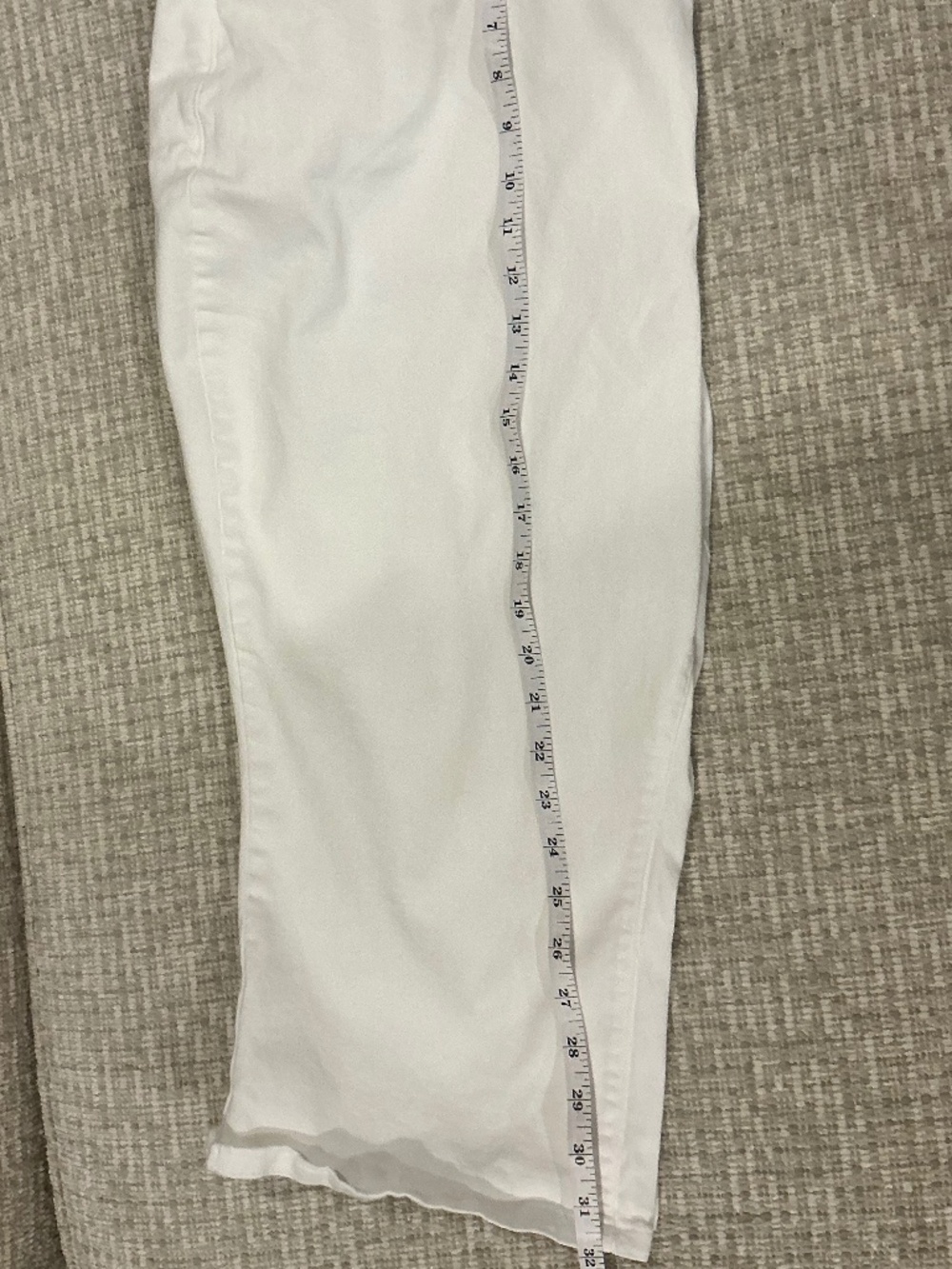Lane Bryant capri white jeans size 22 - Picture 2 of 3